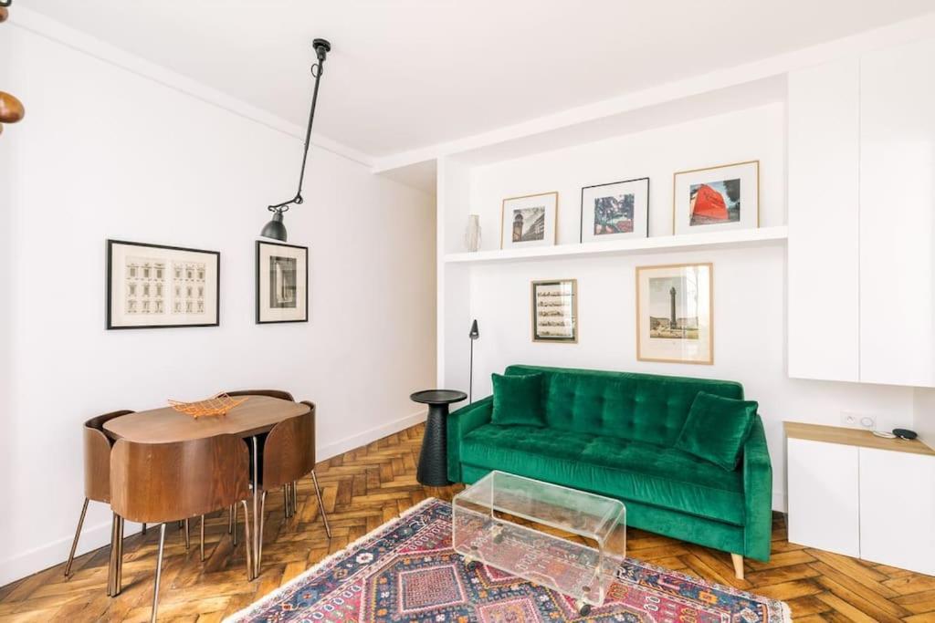 Bright Apartment In The 10Arr. - 4 People Parigi Esterno foto
