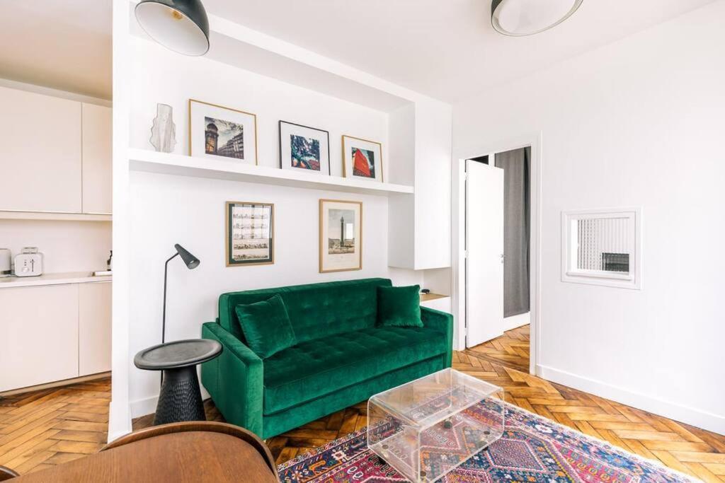 Bright Apartment In The 10Arr. - 4 People Parigi Esterno foto