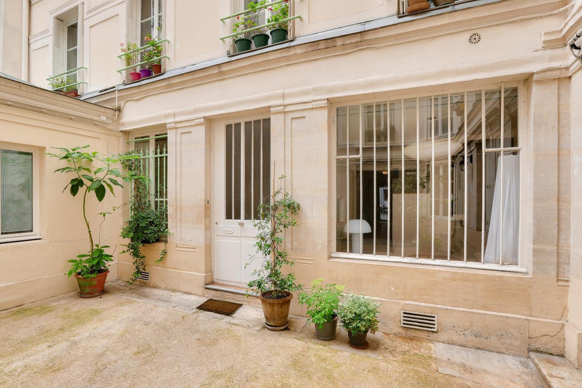 Bright Apartment In The 10Arr. - 4 People Parigi Esterno foto