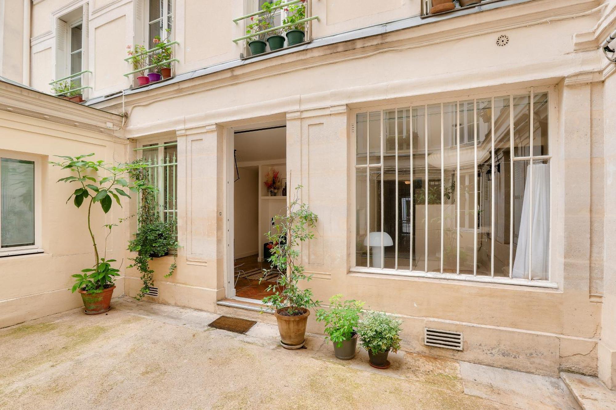 Bright Apartment In The 10Arr. - 4 People Parigi Esterno foto